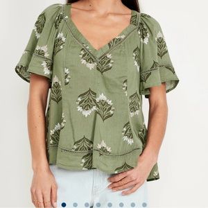 Old Navy Green Floral Print Blouse - L